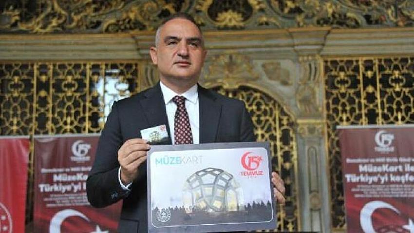 Bakan Ersoy 15 Temmuz temalı Müzekart'ı tanıttı
