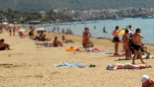 Kuşadası'nın dünyaca ünlü plajında skandal olay!