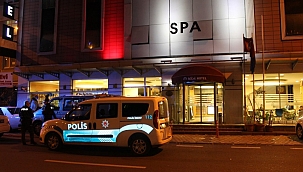 Otel restoranında bıçaklı kavga!