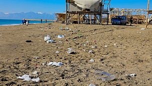 Sezon bitti Çardak Beach çöplüğe döndü!