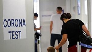 İngiltere’ye girişlerde ‘negatif koronavirüs test sonucu’ zorunlu oldu