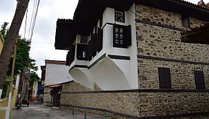 Restorasyonu biten tarihi evleri Belediye otel yapacak