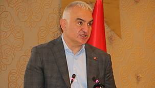 Bakan Ersoy'dan turizm çalışanları aşılama ve tam kapanma açıklaması!