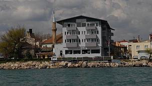 Belediye, mülkiyetindeki oteli satılığa çıkardı!