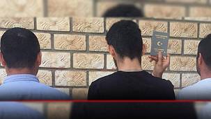 Gri pasaportta flaş gelişme! Almanya'da sınır dışılar başladı