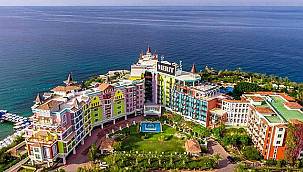 Merit Otel açılış tarihini yine değiştirdi!