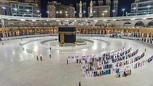 Suudi Arabistan’dan flaş Hac ve Umre kararı!