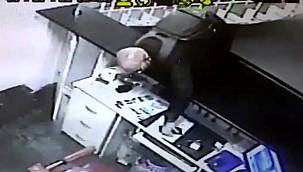 Otele müşteri gibi geldi, saniyeler içinde...