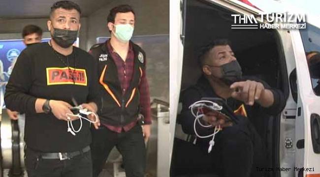 Taksim'de turiste kırık cam şişesiyle gasp!