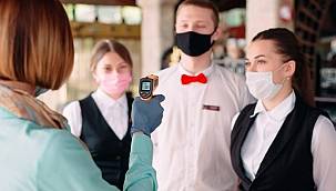 Turizm sektörü ve otel çalışanlarına öncelikli aşıdan vazgeçtiler!