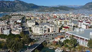 İcradan satılık 4 katlı otel binası!