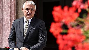 Bakan Ersoy: ''Turist kaybımız yok, gerçekleşen şey sadece...''
