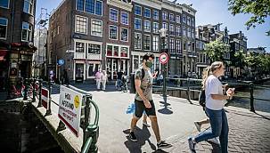 Yıllık turist sayısına kısıtlama getiriyorlar