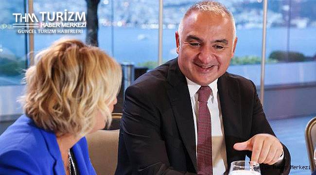 Bakan Ersoy: ''25 milyon turist, 20 milyar dolar geliri aşacağız''