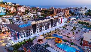 Adı 'helal' kendi kaçak otel!