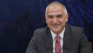 Bakan Ersoy 2023 turist sayısı ve turizm geliri hedefini açıkladı