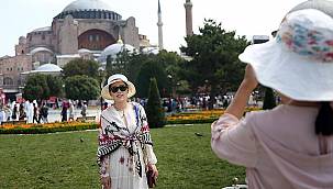 İstanbul'a zengin turist akını! Geceliği 35 bin Euro olan oteller bile doldu