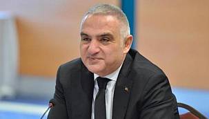 Bakan Ersoy: ''100 milyon turist, 120 milyar dolar gelir seviyesine gelmemiz lazım''