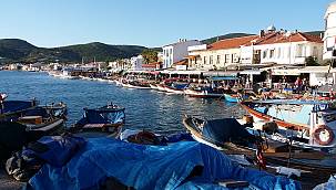 İzmir'in popüler noktası Foça hakkında bilgiler