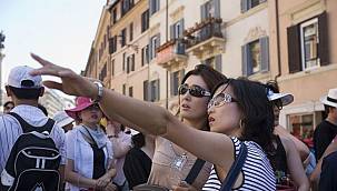 6 ayda 1,45 milyar yerli turistten 173 milyar dolar kazandılar!