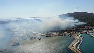 Çeşme marina bölgesinde yangın! Evleri boşaltın anonsları yapılıyor