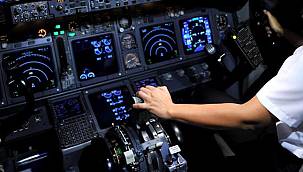 Antalya uçağının pilotu asker kaçağı çıktı! Uçuş iptal edildi