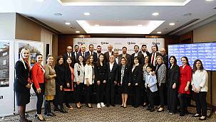 Kars'ın ilk uluslararası markalı oteli Dedeman olacak! İmzalar atıldı