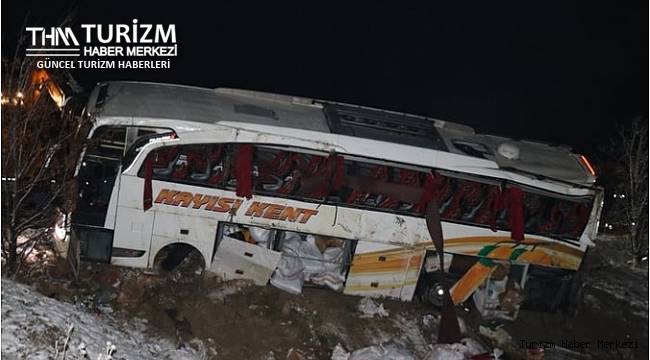 Yolcu otobüsü şarampole devrildi! Ölü ve yaralılar var