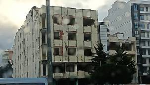Dedeman Hotels kaçak olan atıl binayı otel yapacak!