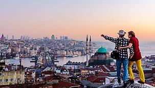 İstanbul turist sayısında rekora koşuyor!
