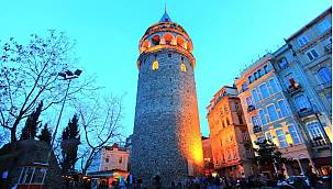 Galata Kulesi'nde rant kapısı aralandı!