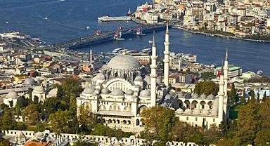 İstanbul'un tarihi camilerine yolculuk: Bir gezi rehberi
