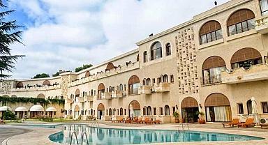 Mülkiyeti belediyeye ait olan Uçhisar Kaya Otel kiraya verilecek! İşte istenen fiyat