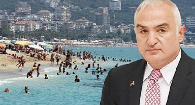 Bakan Ersoy'dan Antalya turizmi ile ilgili önemli açıklama!