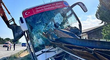 Çanakkale gezisinden dönen tur otobüsü kaza yaptı! Ölü ve yaralılar var