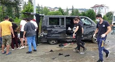 Arap turistleri taşıyan VIP tur minibüsü kaza yaptı! 1'i ağır 6 yaralı