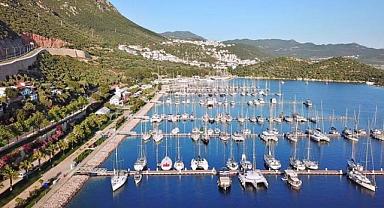 Kaş Marina'da buram buram rant kokan proje!