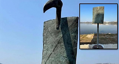 Milas'taki festivalde 50 bin Euro'luk bronz heykelin başını çaldılar!