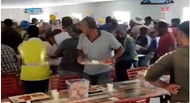 Oteldeki yemek sırası kavgası meydan savaşına döndü!