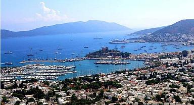 Ünlülerin Bodrum imtihanı! Biri eğlence mekanında dayak yedi, diğeri otel restoranına inip...