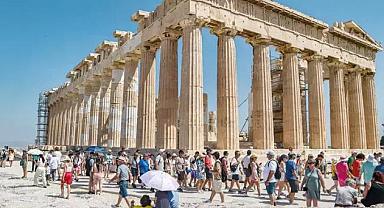 Aşırı turizmi engellemek için bilet sistemine geçip 20 bin ziyaretçi sınırı koydular!
