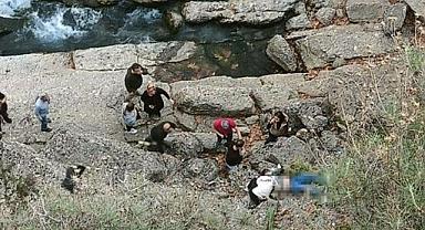 Antalya'da geziye çıkan turist grubu kuyuya düştü! Ölü ve yaralılar var