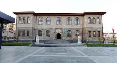 Otele dönüştürülen Öğretmenevi hizmet vermeye başladı