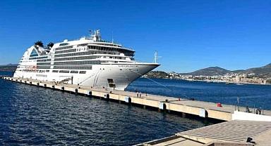 2023 turizm sezonunun son kruvaziyer gemisi geldi!