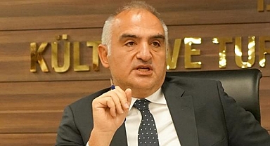 Bakan Ersoy Türkiye'ye gelen turist sayısını açıkladı!