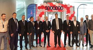 Dalaman Havalimanı'nda 5 milyonuncu yolcu sevinci