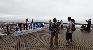 Turizmcilerin mutsuz olduğu Trabzon turist sayısında rekor kırdı!