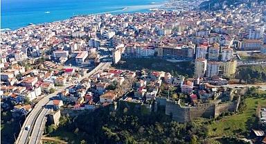 Kaçak konaklama ve turizm tesis sayısı rekor kıran Trabzon'a gelen turist sayısı belli oldu!