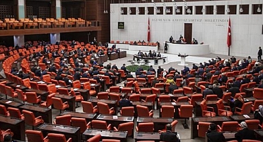 Seyahat acentaları ve turist rehberleri ile ilgili düzenleme komisyondan geçti! İşte tüm ayrıntılar