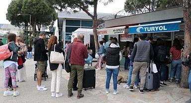 Kapıda vize fiyaskosu! Tatilciler Marmaris'te kaldı